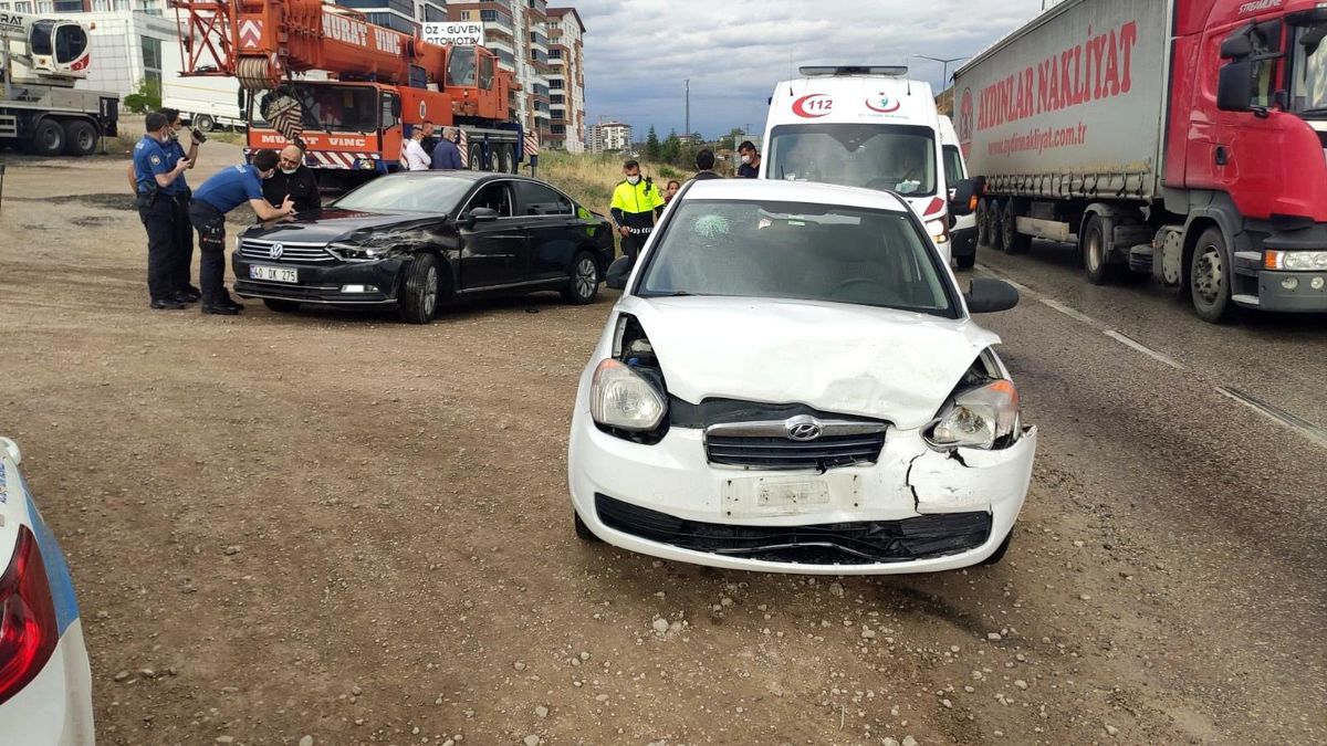 Son dakika haberi: Kırıkkale\'de trafik kazası: 5 yaralı