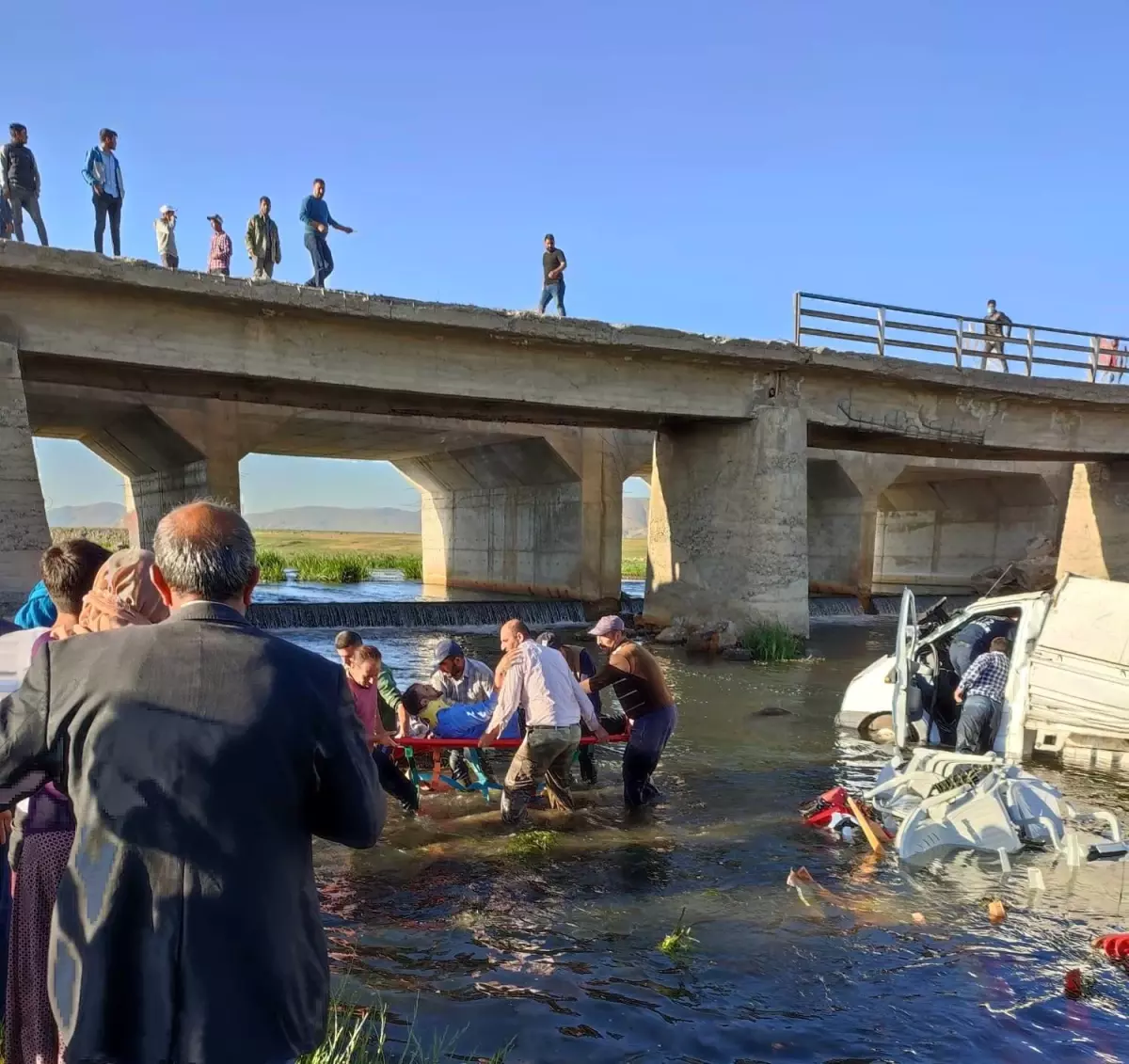 Son dakika haberi! Van\'da trafik kazası; 3 yaralı