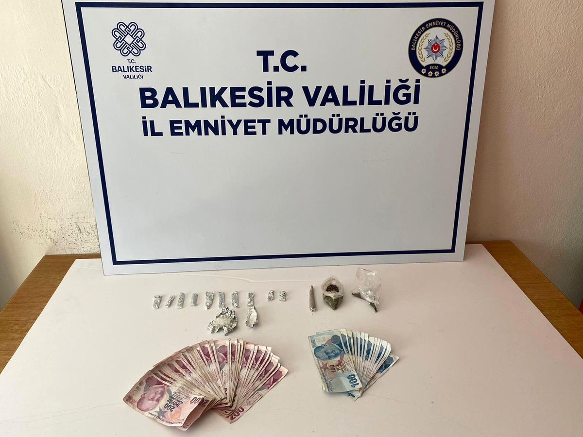 Son dakika haber! Balıkesir\'de polisten 77 şahsa gözaltı