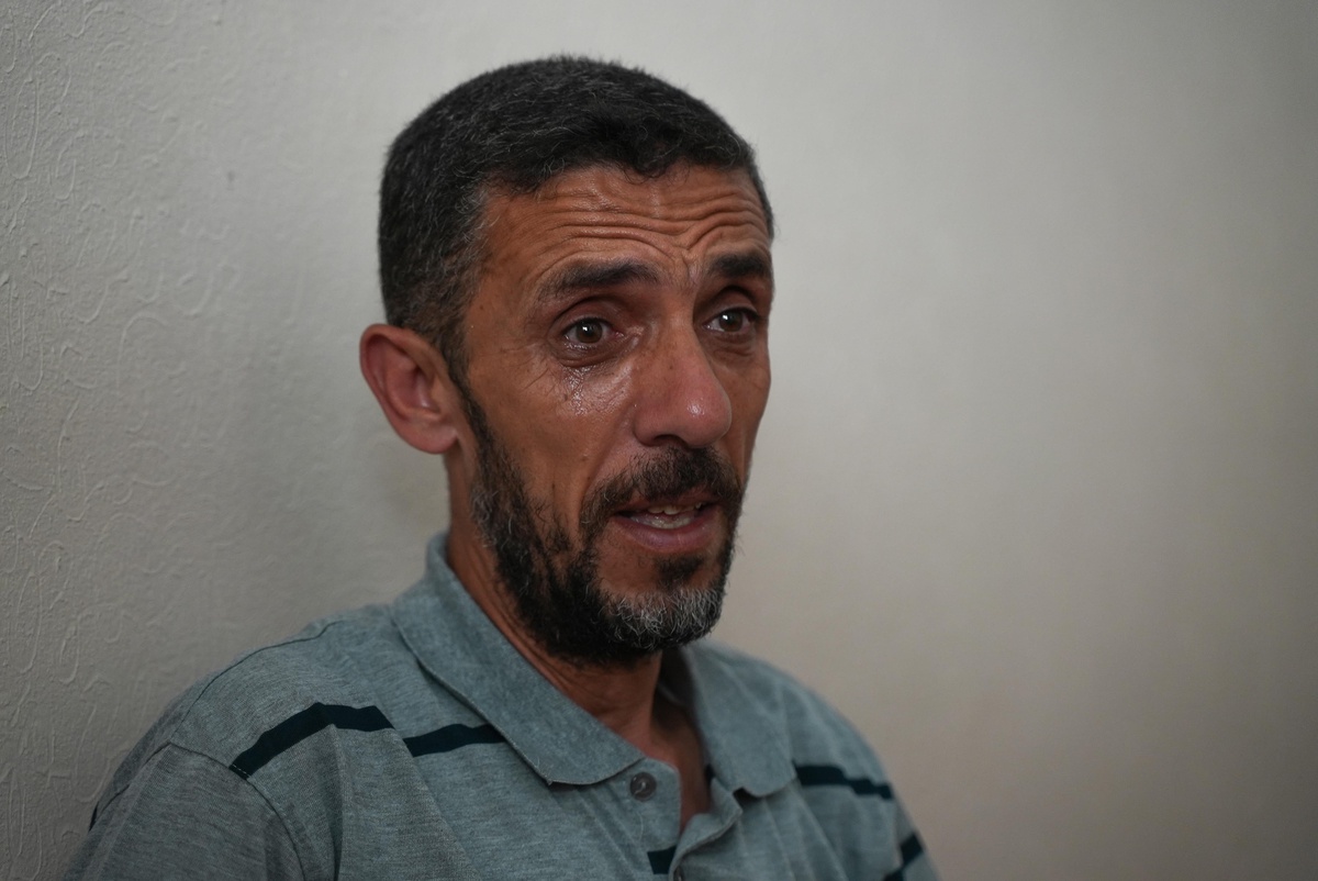 İsrail bombaları konuşma ve yürüme zorluğu çeken beyin atrofisi hastası 7 yaşındaki Buseyne\'yi hayattan kopardı