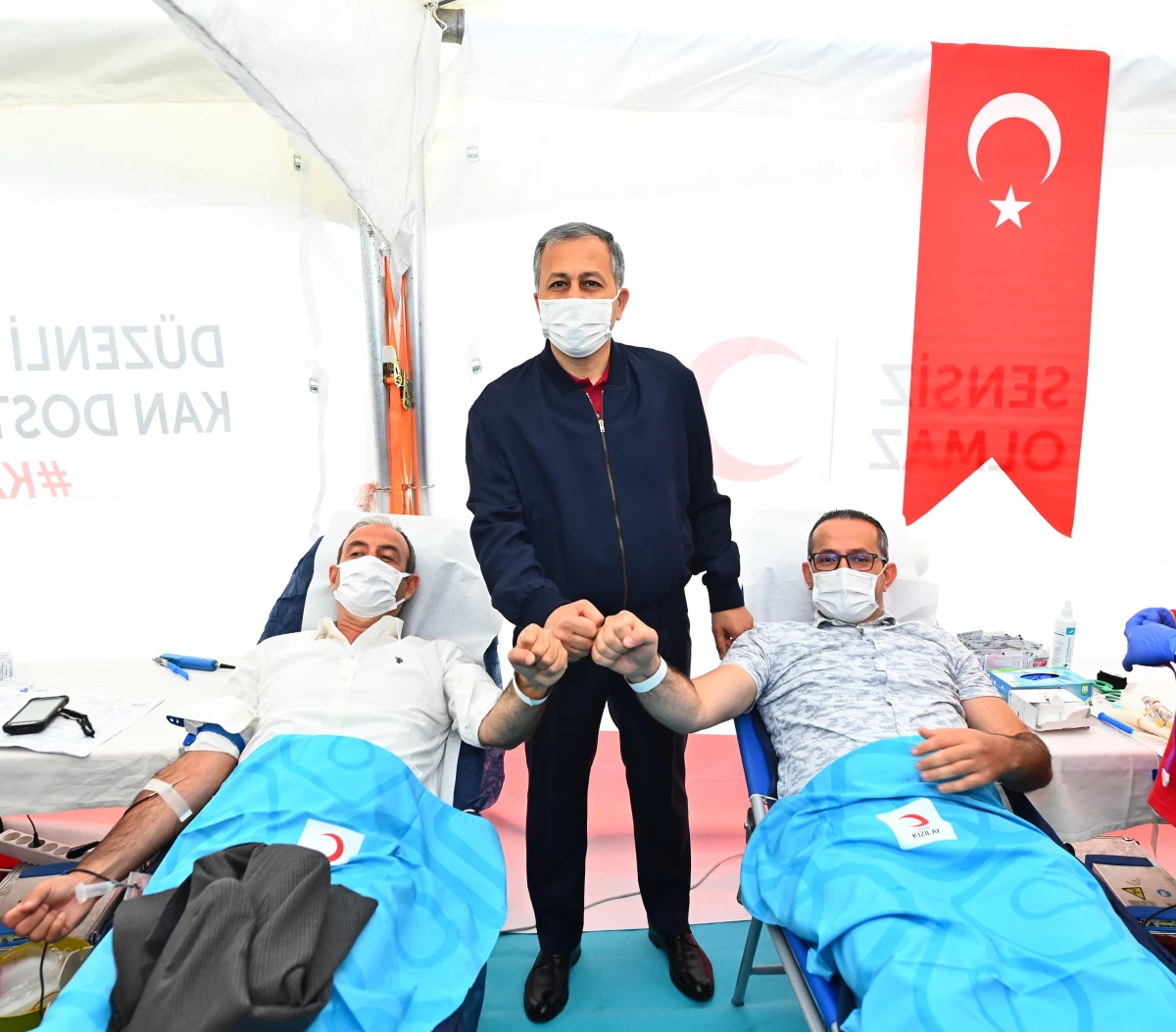 İstanbul\'un 41 noktasında kan bağışı kampanyası düzenleniyor