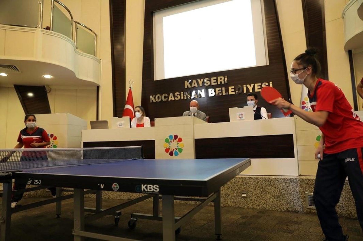 Kocasinan şampiyonluğu kıl payı kaçırdı
