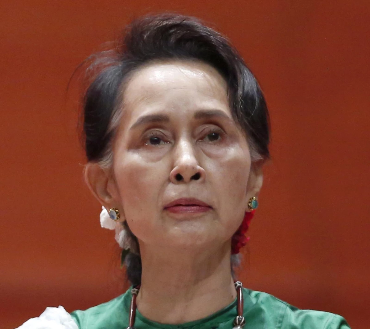 Myanmar\'ın tutuklu lideri Suu Kyi hakim karşısına çıktı