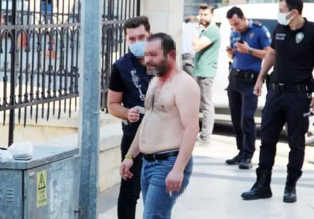 Trans birey tartıştığı arkadaşını kulağından vurarak, kendisini eve kilitledi! Bütün mahalle pompalı seslerine ayaklandı