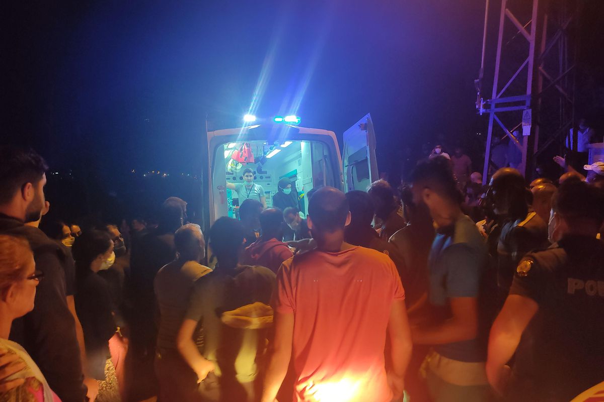 Son dakika haber | Tunceli\'de uçuruma düşen kişi AFAD ve itfaiye ekiplerince kurtarıldı