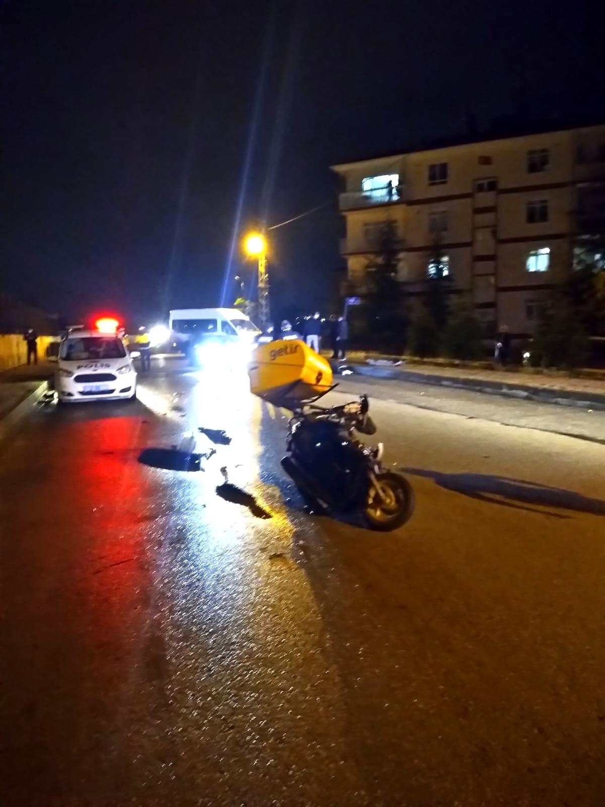 Ankara\'da otomobil ile motosiklet çarpıştı: 1 ağır yaralı