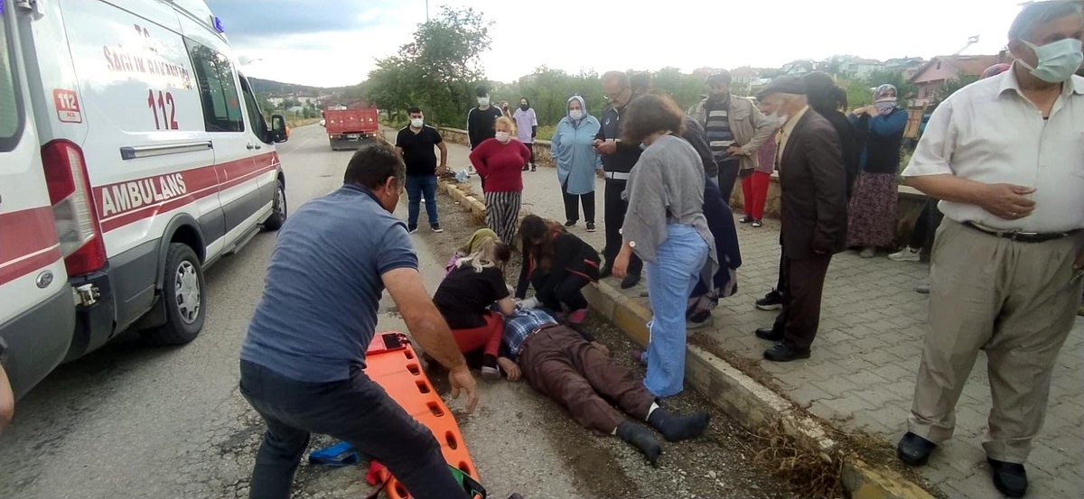 Bisikletiyle evine giderken otomobilin çarptığı şahıs ağır yaralandı