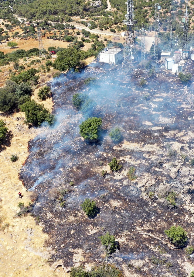 Bodrum'da verici istasyonlarının bulunduğu alanda çıkan yangın söndürüldü