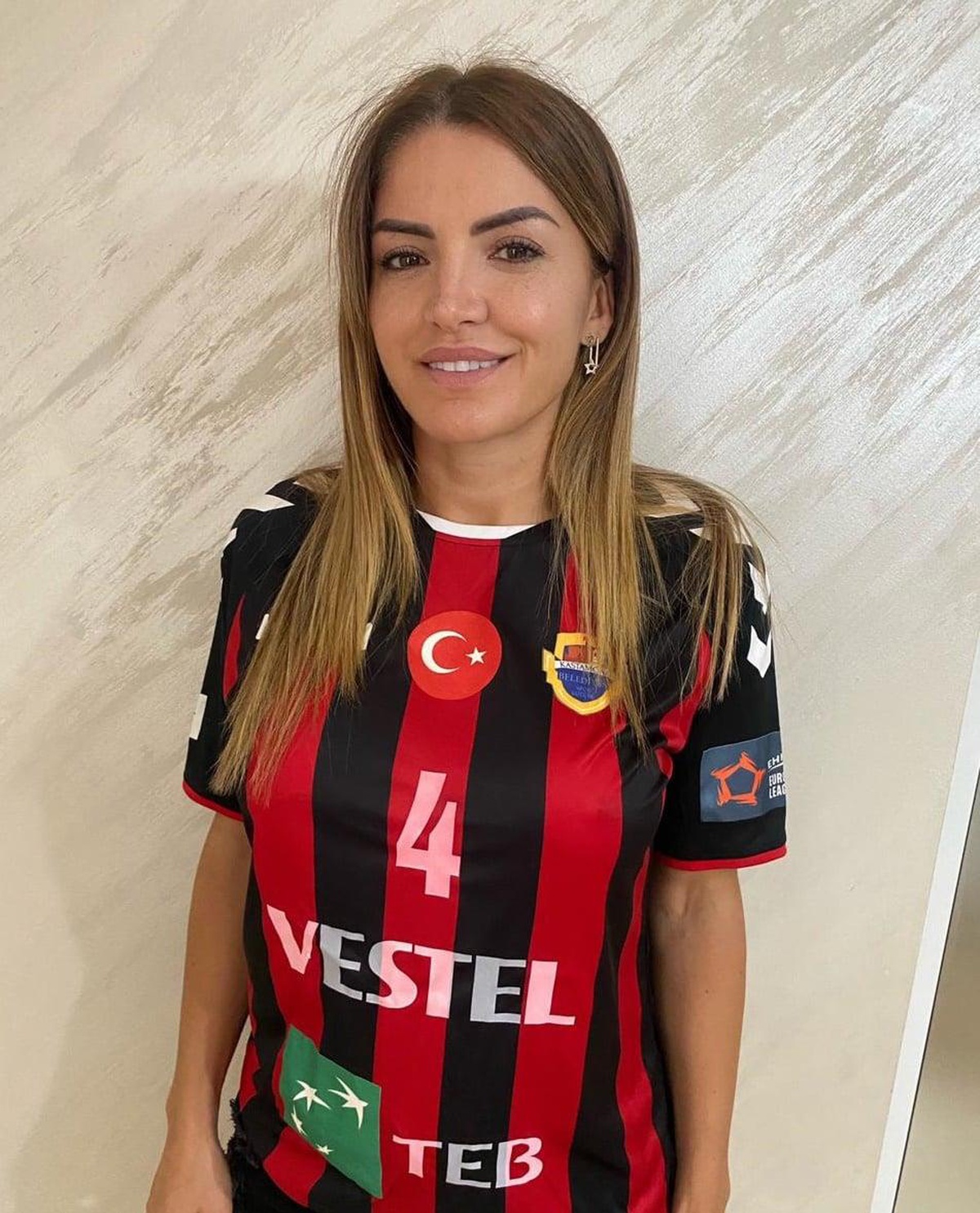 Kastamonu Belediyespor\'un yeni transferi Jovanka Radicevic, Avrupa\'da başarı hedefliyor