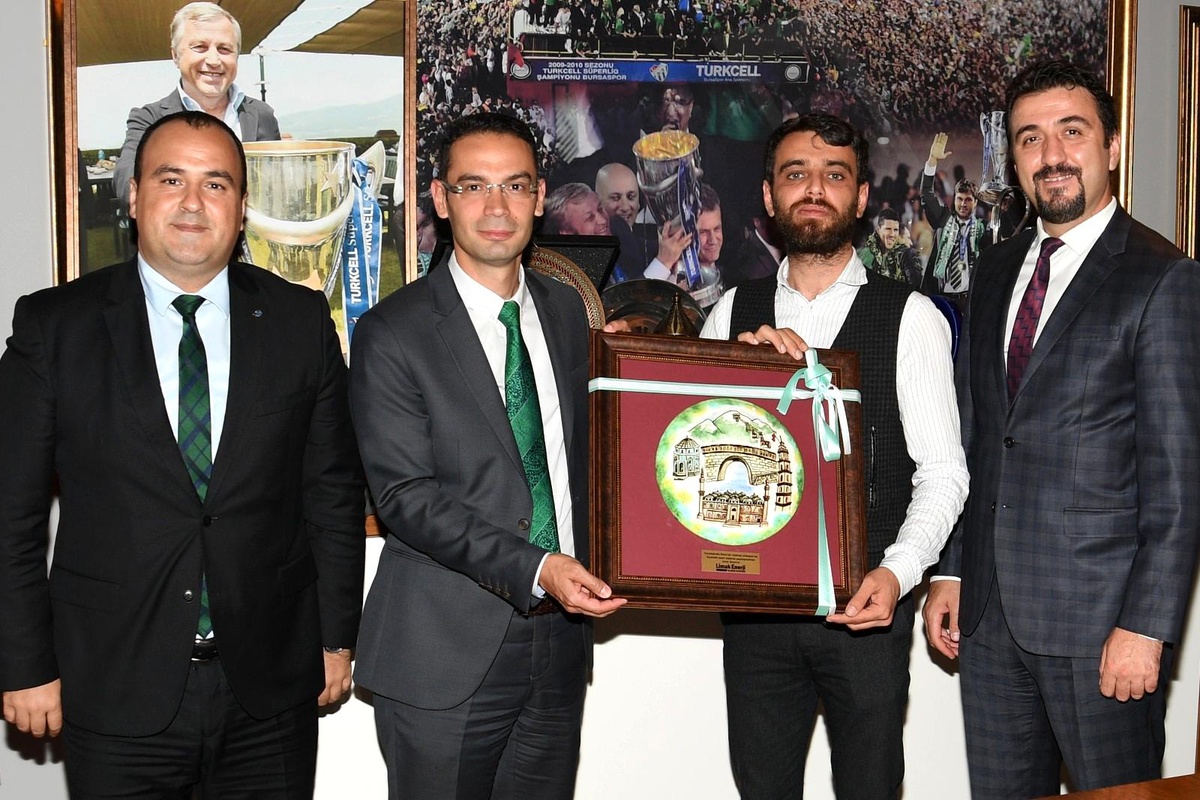 Limak Uludağ Elektrik, Bursaspor Kulübü\'nü ziyaret etti