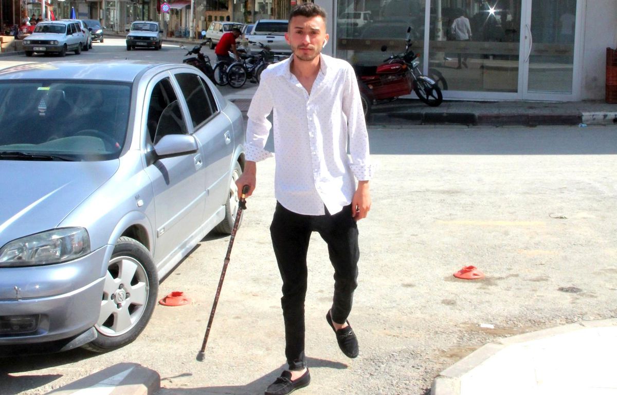 MS Hastası gencin feryadı: "Kimse bize acıyarak bakmasın"