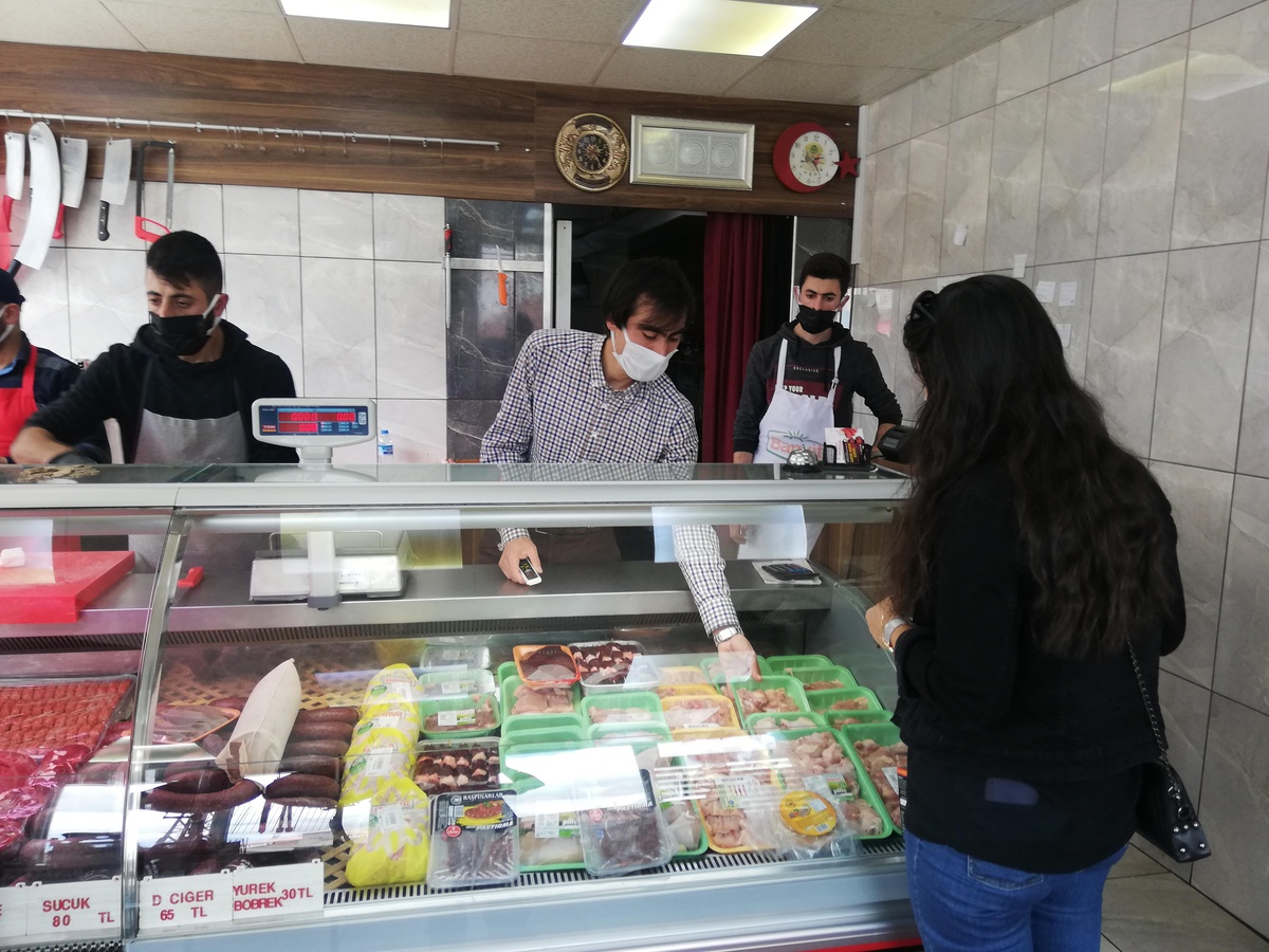 Pazaryeri\'nde gıda üretimi yapılan iş yerleri denetlendi