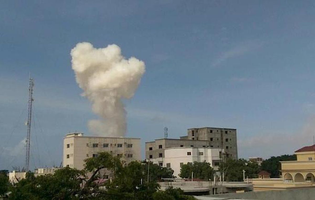 Somali\'nin başkenti Mogadişu\'da intihar saldırısı