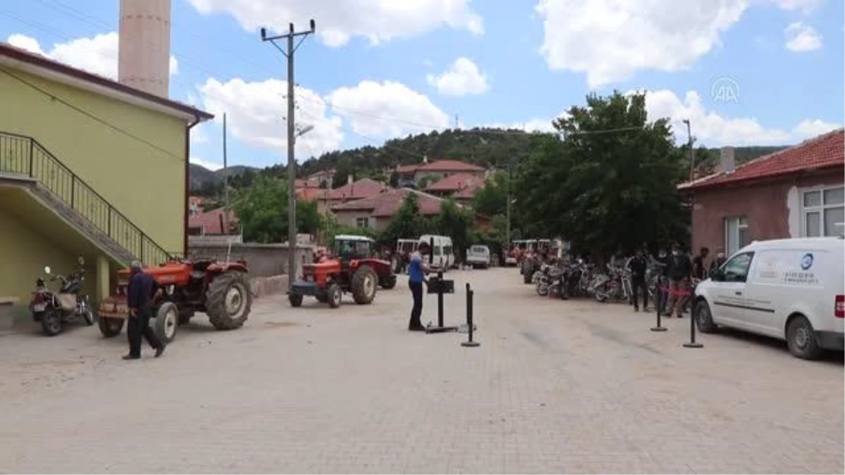 TÜVTÜRK\'ün gezici muayene istasyonu köylerde hizmet vermeye başladı