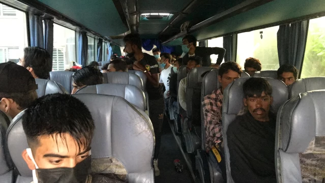 Adana'da 45 göçmen yakalandı