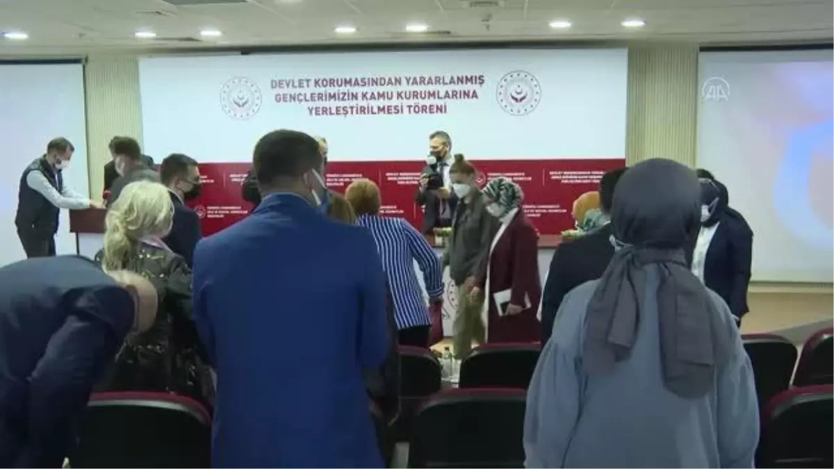 Bakan Yanık: "(Devlet korumasında yetişen gençler) Sizlerden beklentimiz çok yüksek"