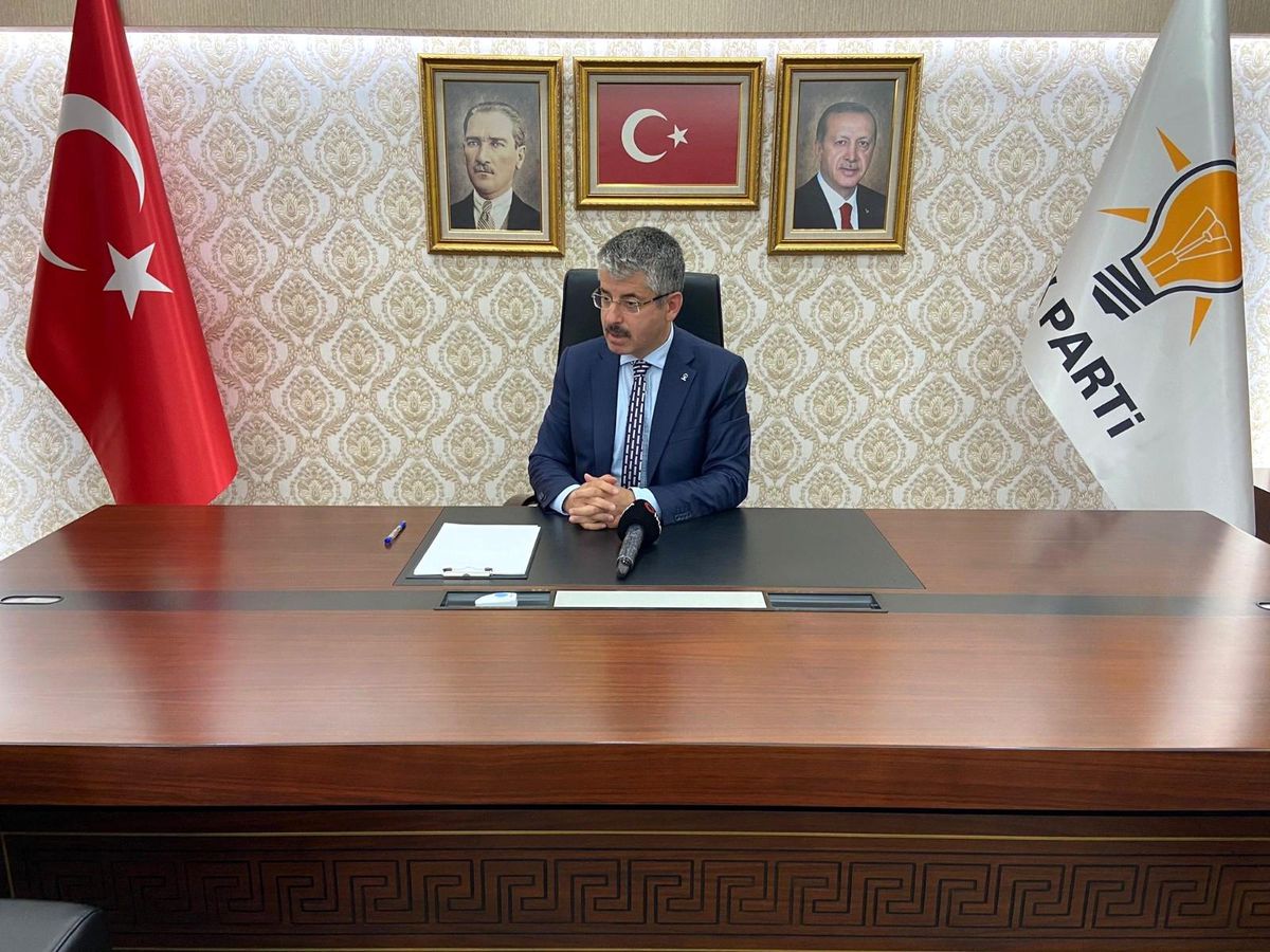 Başkan Çopuroğlu\'ndan Vatandaşa Doğum Günü Kutlaması