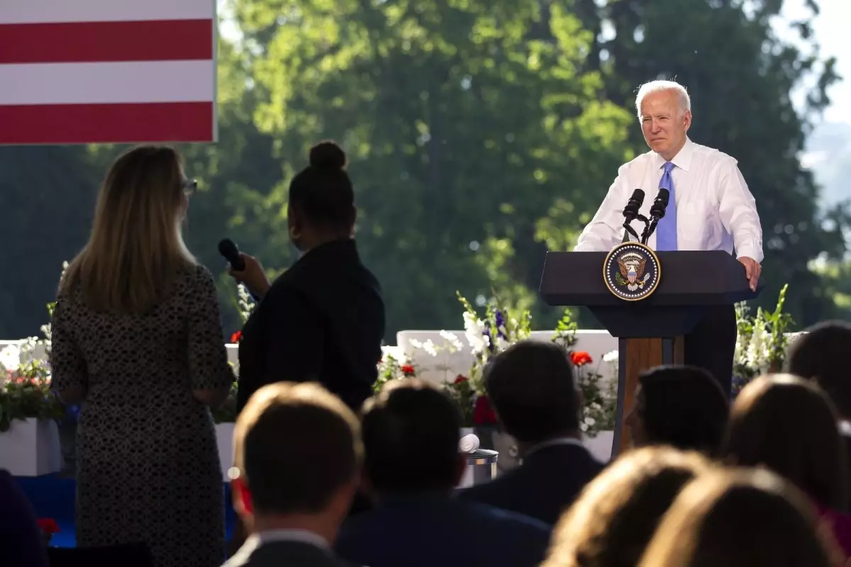 Biden: "Navalny\'nin ölmesi durumunda sonuçların Rusya için yıkıcı olacağını açıkça belirttim""Siber saldırılar Rusya\'nın dünyadaki güvenilirliğini...