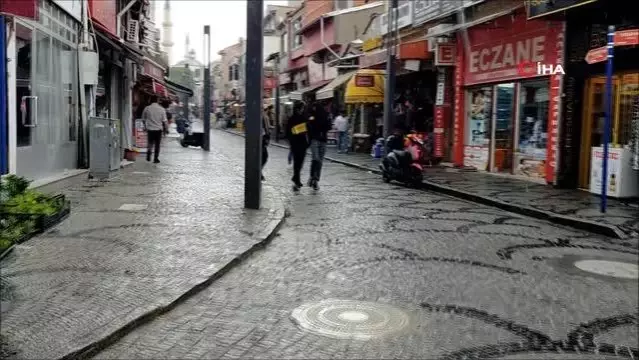 Edirne'de sağanak hazırlıksız yakaladı