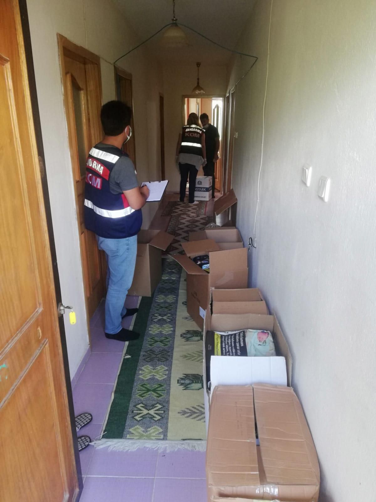 İzmir\'de 30 bin 320 makaron ele geçirildi