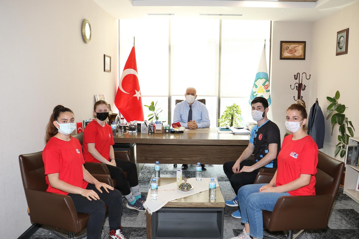 Mesir Karate Spor Kulübü\'nden Başkan Güzgülü\'ne ziyaret