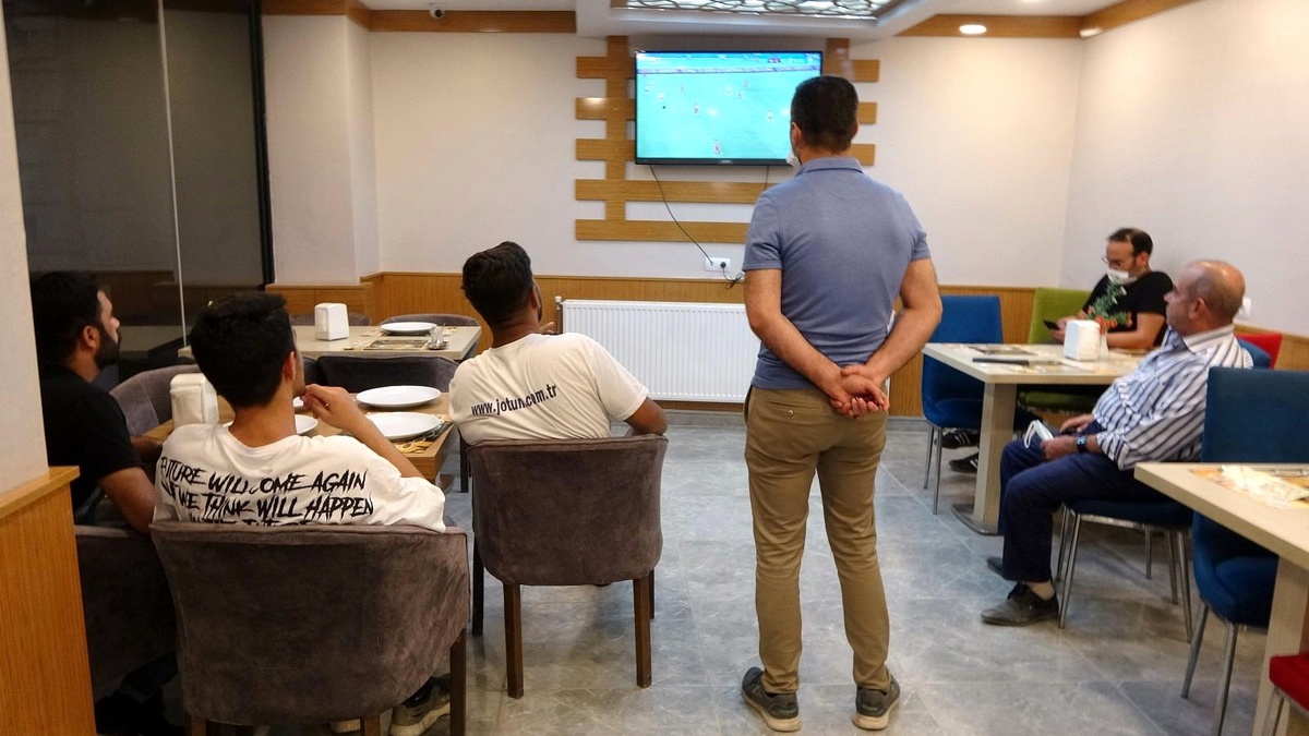 Yüksekovalılar Türkiye Galler maçına kilitlendi