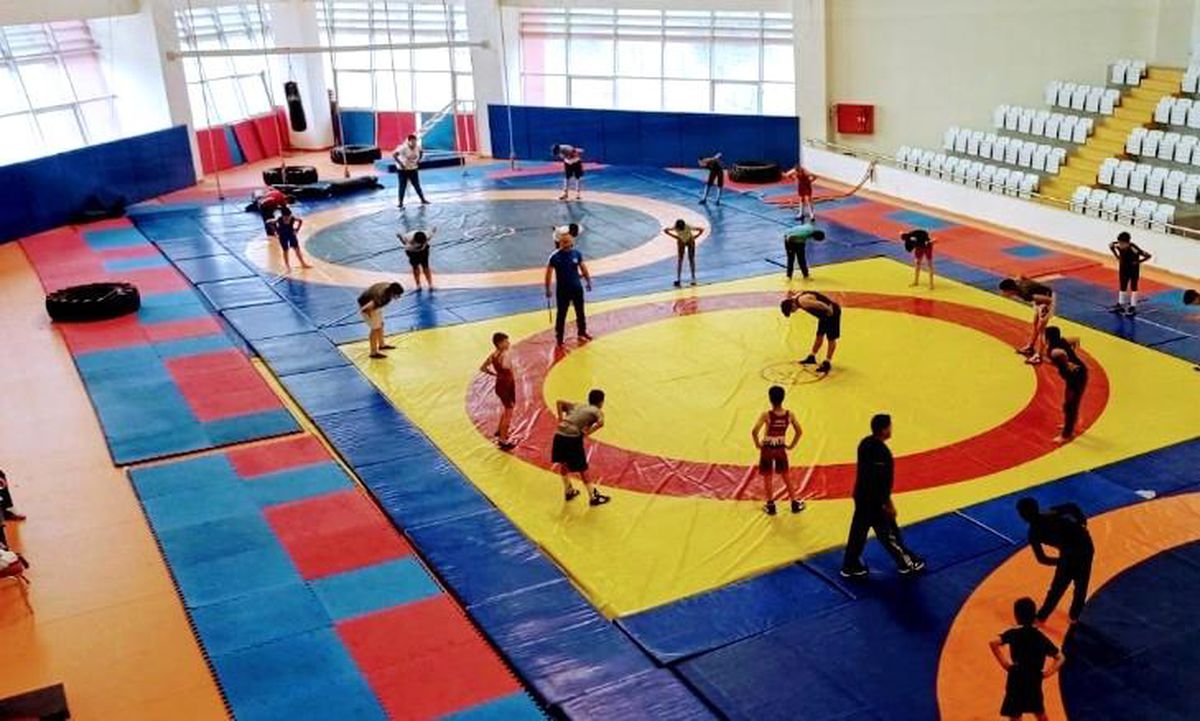 Yunusemreli güreşçiler milli takım forması için mindere çıkacak