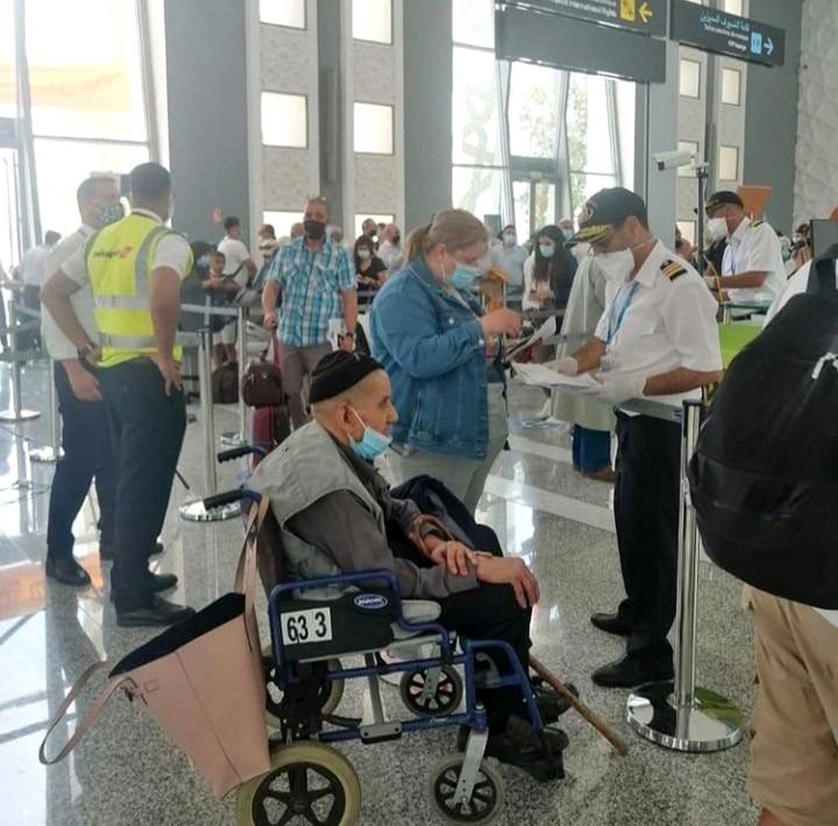 Yurtdışındaki Faslılar sınırın açılmasıyla ülkelerine dönmeye başladı