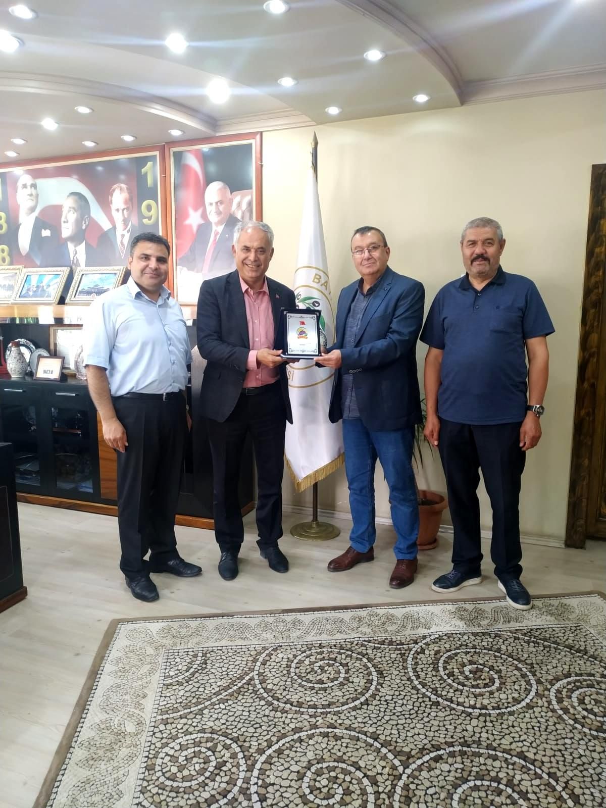 ZEY DER\'den Bilecik Bayırköy Belediyesi\'ne teşekkür ziyareti