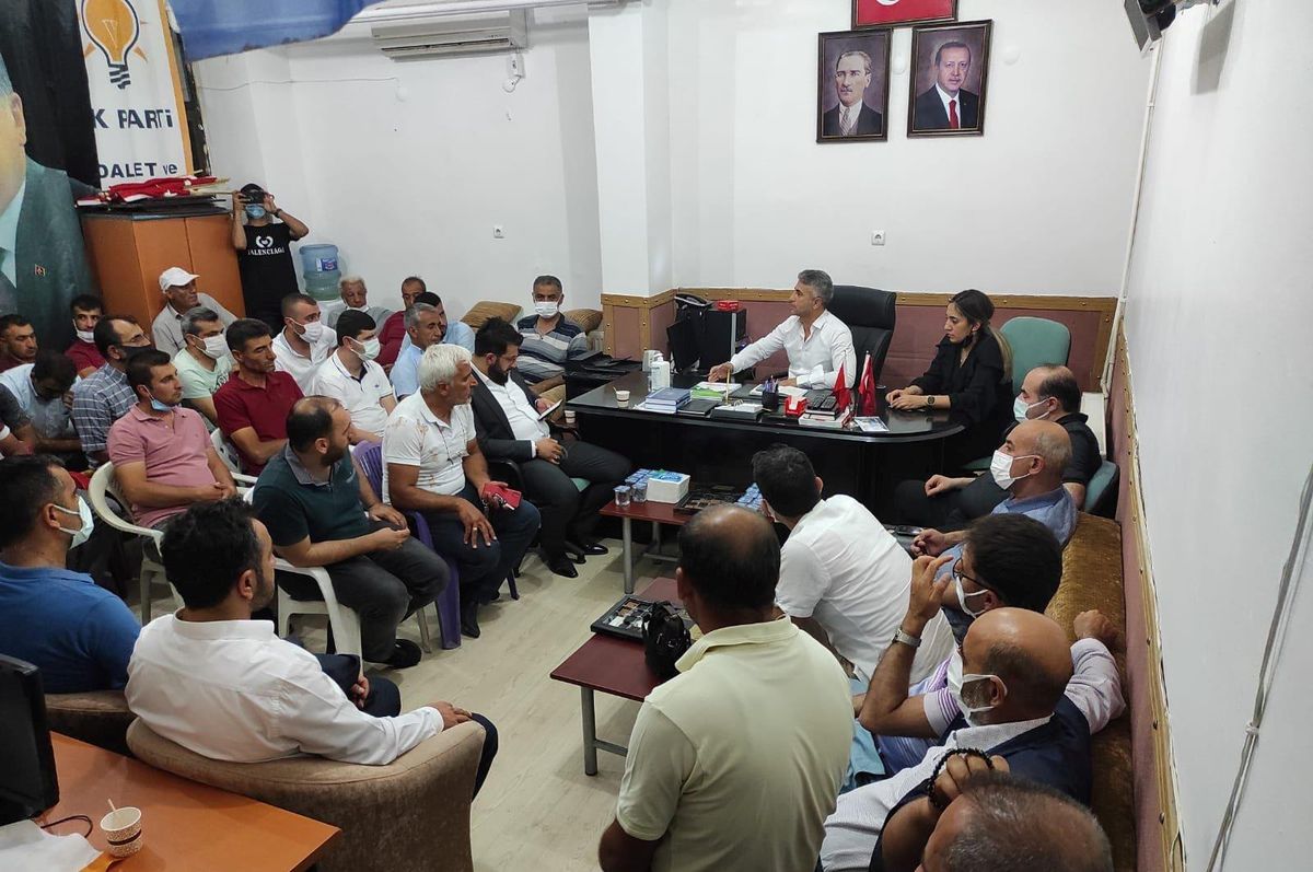 AK Parti Keban İlçe Başkanı Turgay Toprak görevine başladı