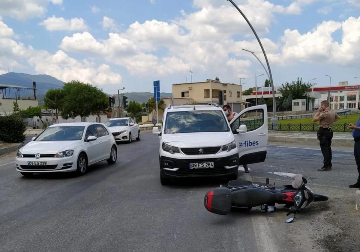 Aydın\'da otomobille motosiklet çarpışması sonucu 1 kişi yaralandı