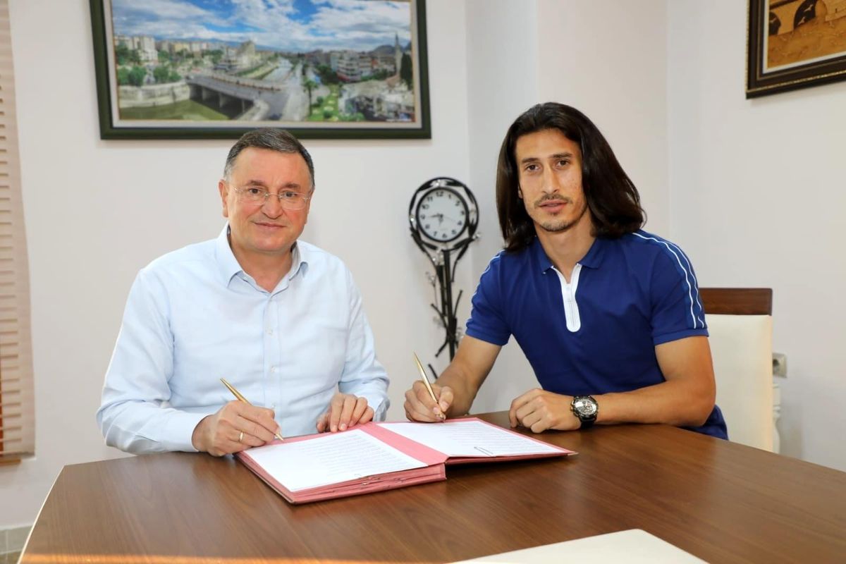 Burak Öksüz Hatayspor\'da
