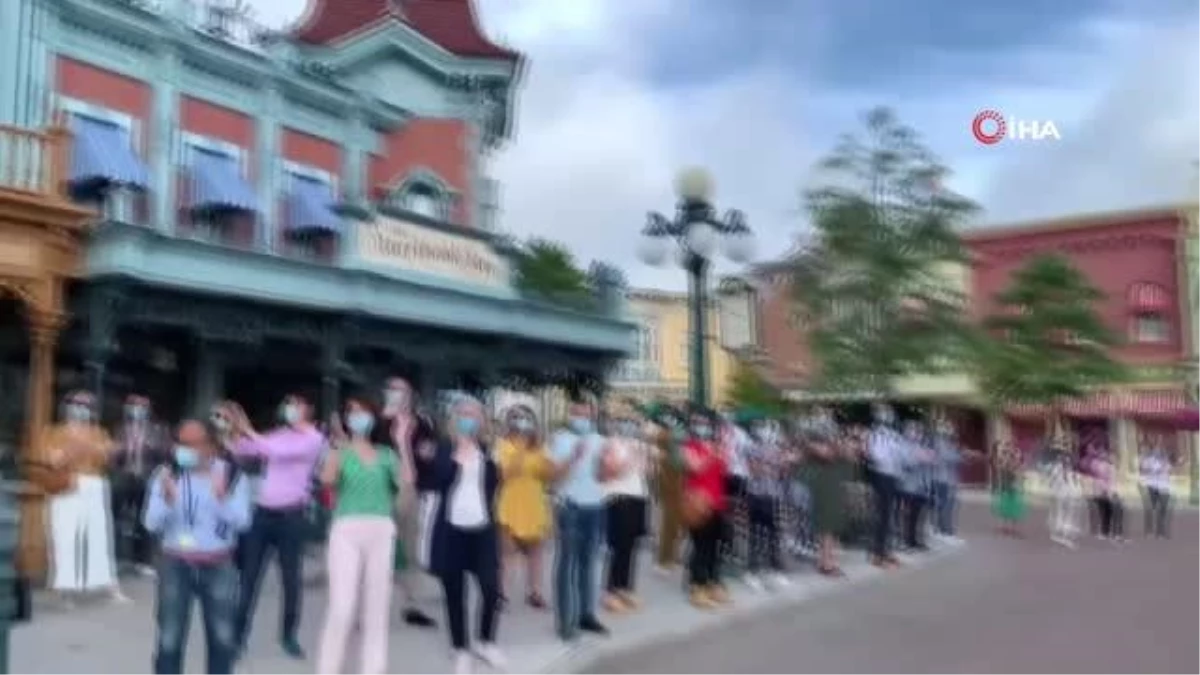 Disneyland Paris 7.5 ay sonra kapılarını yeniden açtı