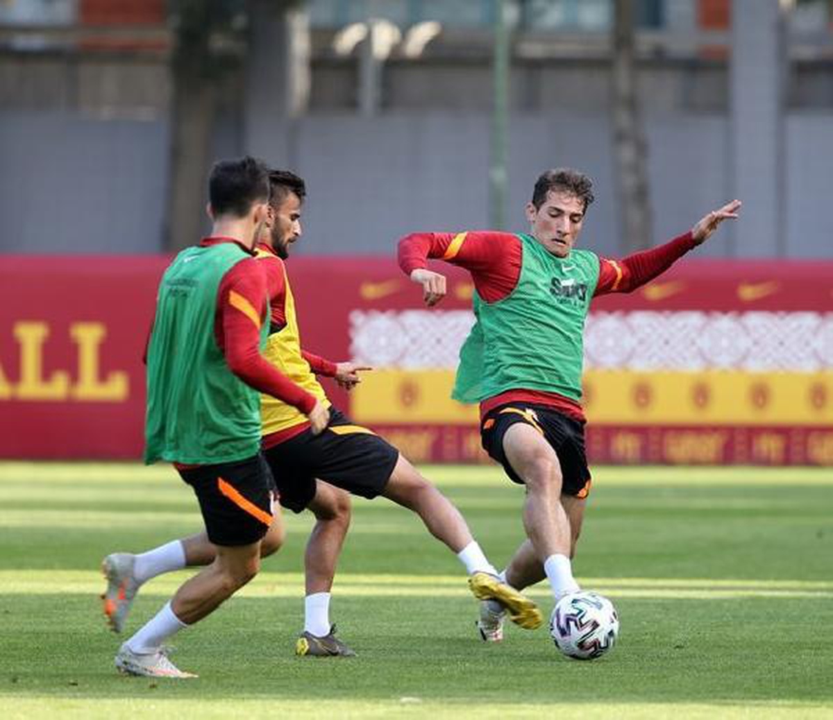 Galatasaray, yeni sezon hazırlıklarını sürdürdü