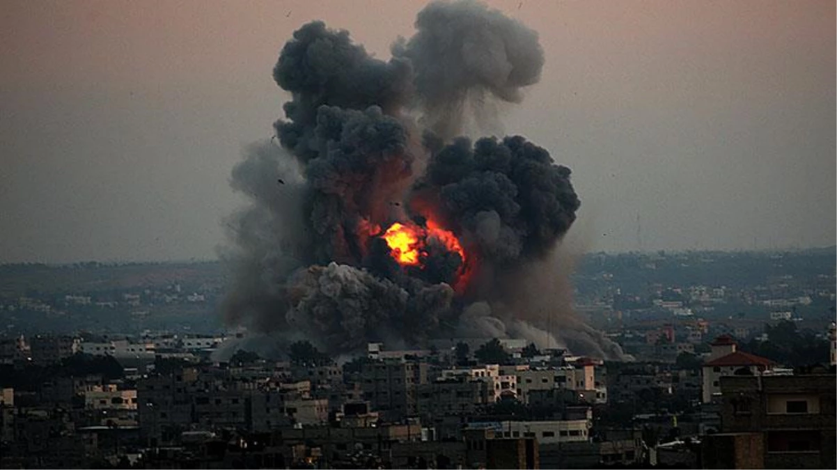 İkinci kez ateşkesi ihlal ettiler! İsrail\'den Gazze\'ye hava saldırısı