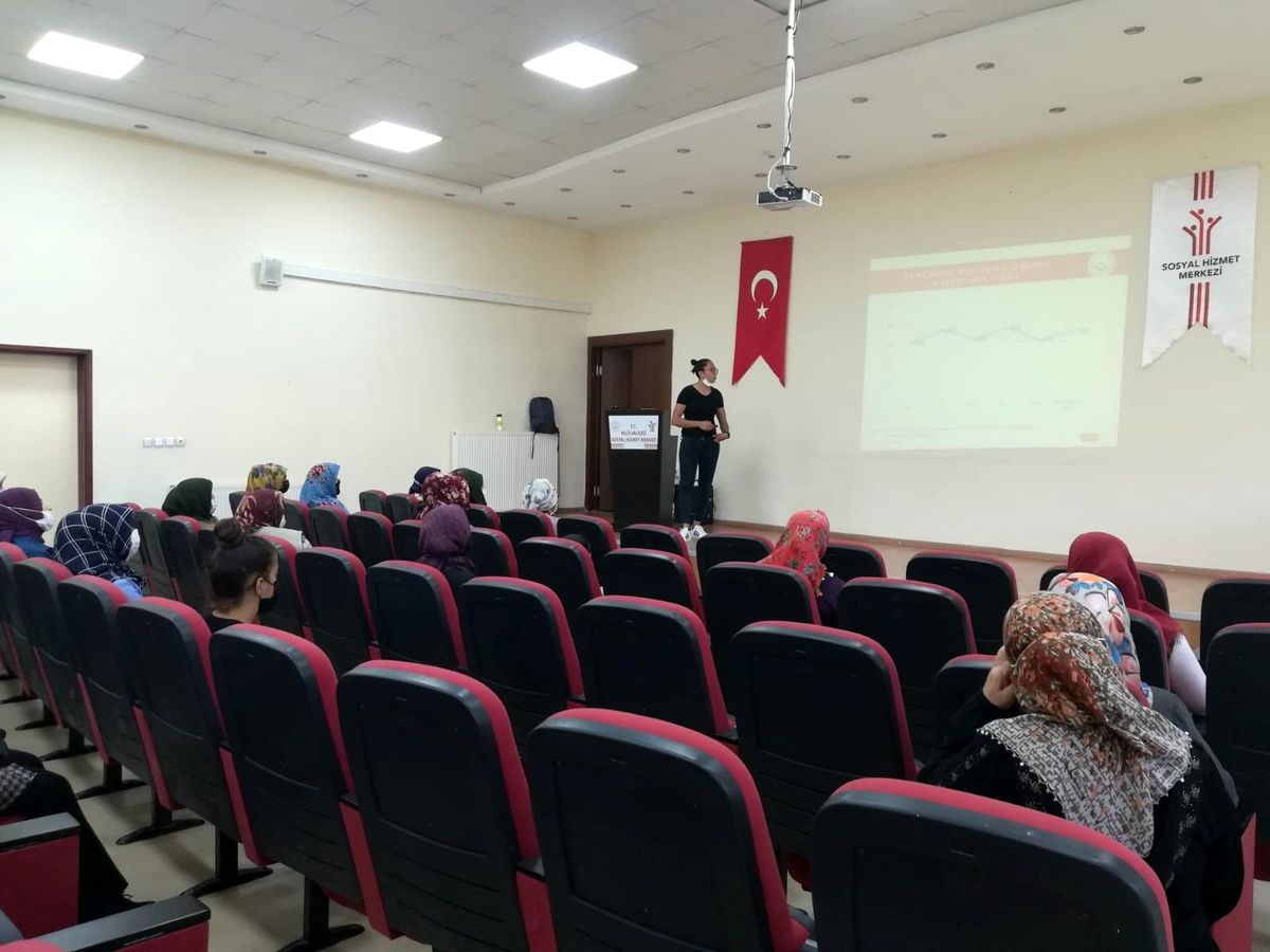 Kilis\'te \'Kadına Yönelik Şiddetle Mücüdele\' eğitimi verildi