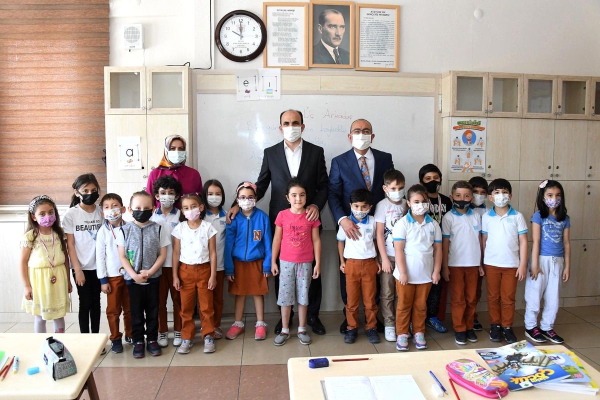 Başkan Altay ve Başkan Kavuş öğrencilerle buluştu