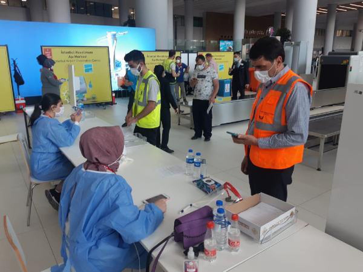 Covid-19 vaccines started to be given to employees at Istanbul Airport