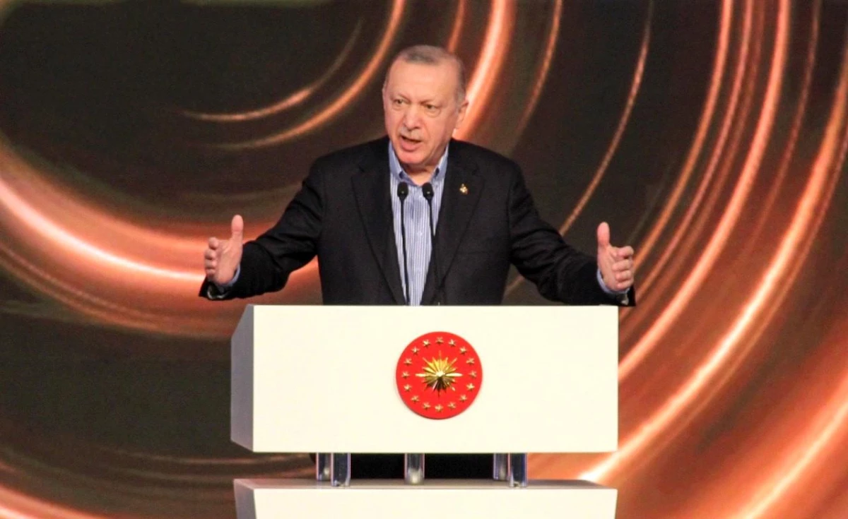 Cumhurbaşkanı Erdoğan: "Yerli aşımız kullanıma hazır hale gelince tüm insanlıkla paylaşacağız"