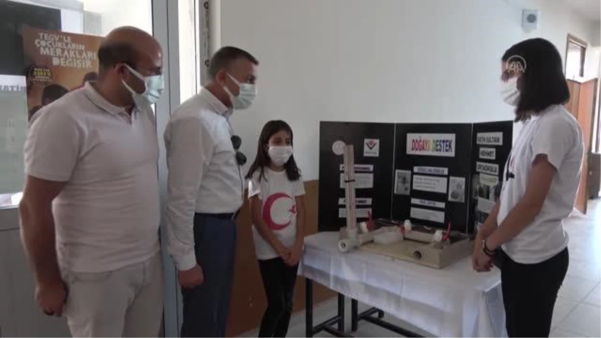Muradiye\'de TÜBİTAK 4006 Bilim Fuarı açıldı