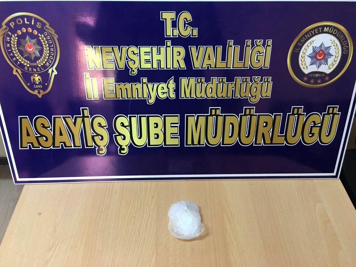 Nevşehir\'de Afgan uyruklu uyuşturucu taciri 1 kişi tutuklandı