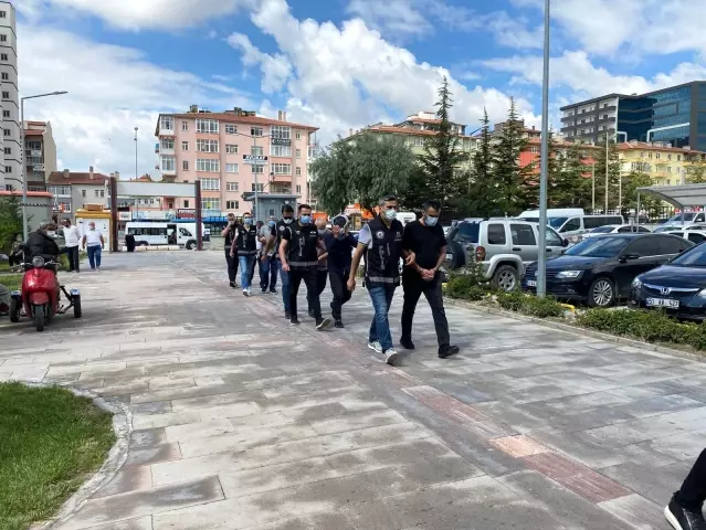 Son dakika gündem: Niğde merkezli 9 ildeki organize suç örgütüne yönelik operasyonda 6 zanlı daha adliyede