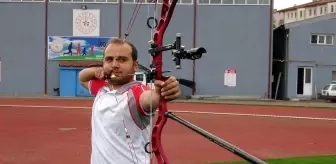 Okçuluk milli takım oyuncusu Evren Çağıran, yeni şampiyonlar yetiştiriyor