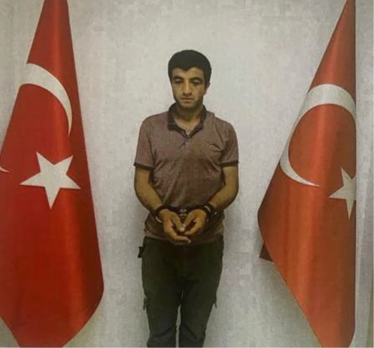 Terör örgütü PKK\'nın sözde "Karayazı kırsalı sorumlusu" terörist, MİT ve jandarmanın operasyonuyla yakalandı