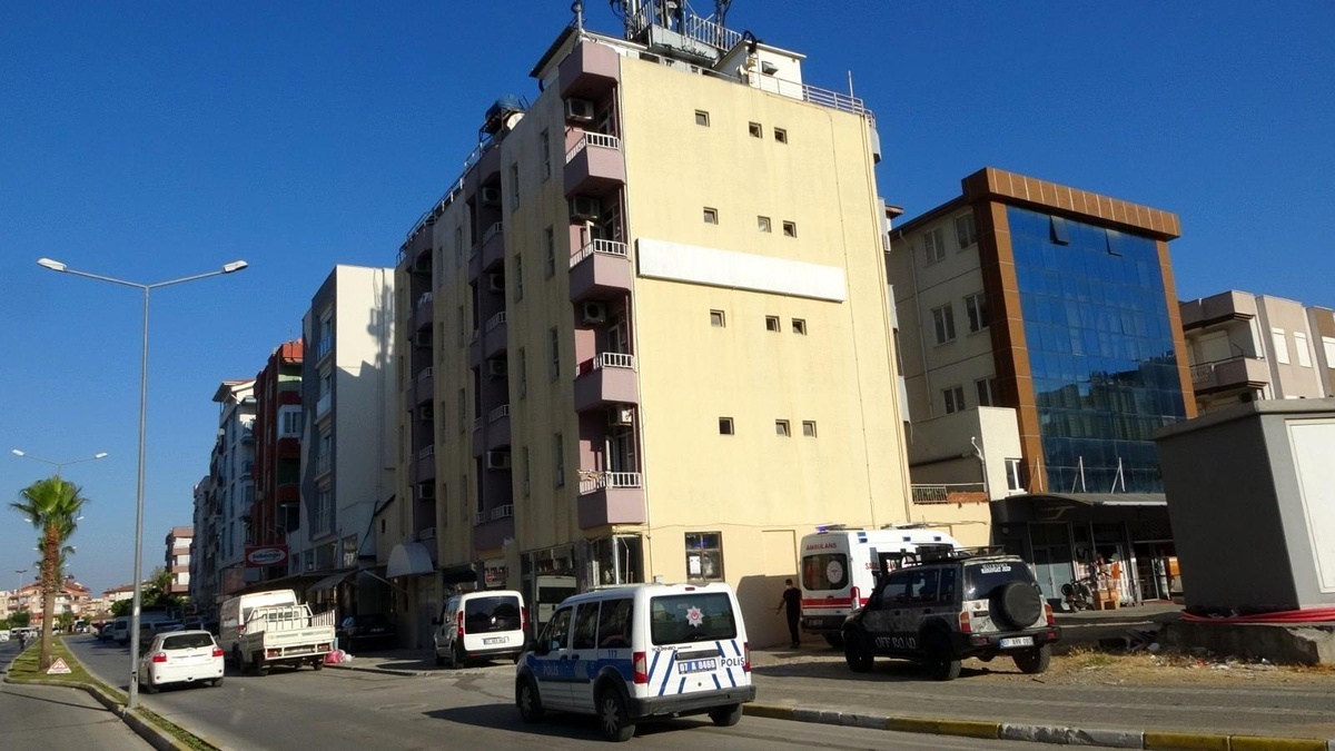 Son dakika... Tur rehberi kaldığı otel odasında ölü bulundu