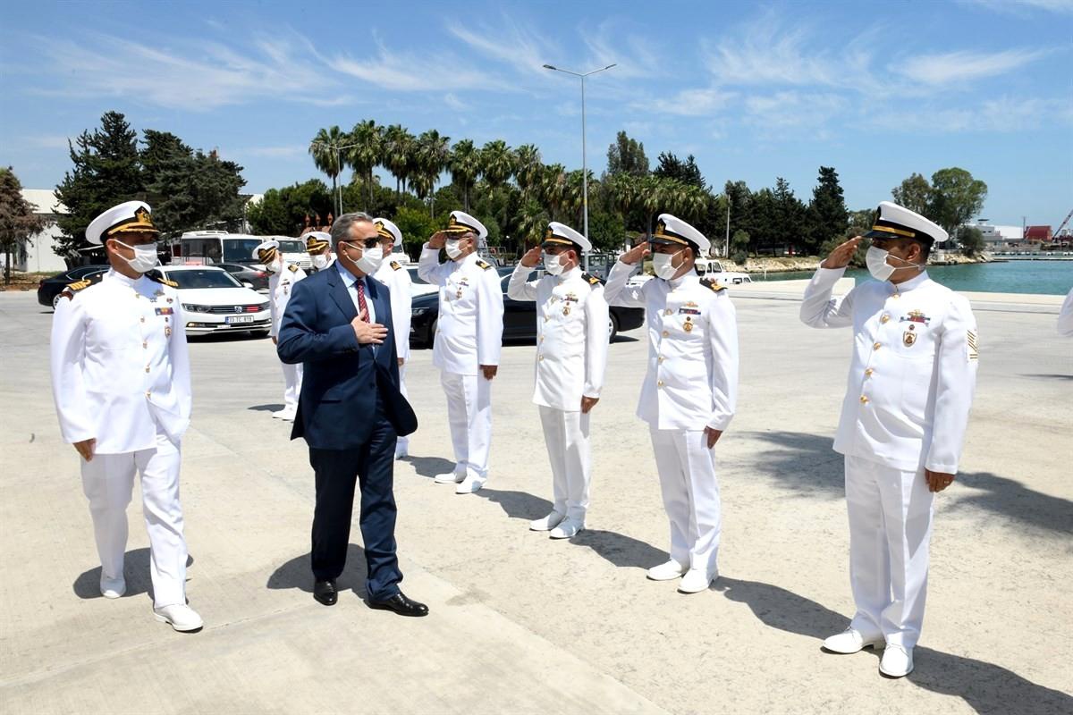 Vali Su, Sahil Güvenlik Akdeniz Bölge Komutanlığını ziyaret etti