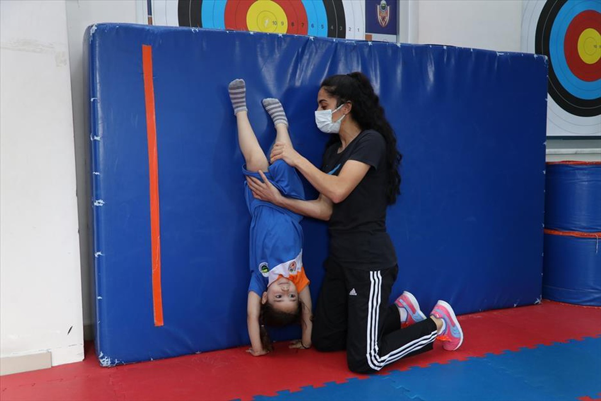 Yaz Spor Okulları 448 öğrenciyle eğitime başladı