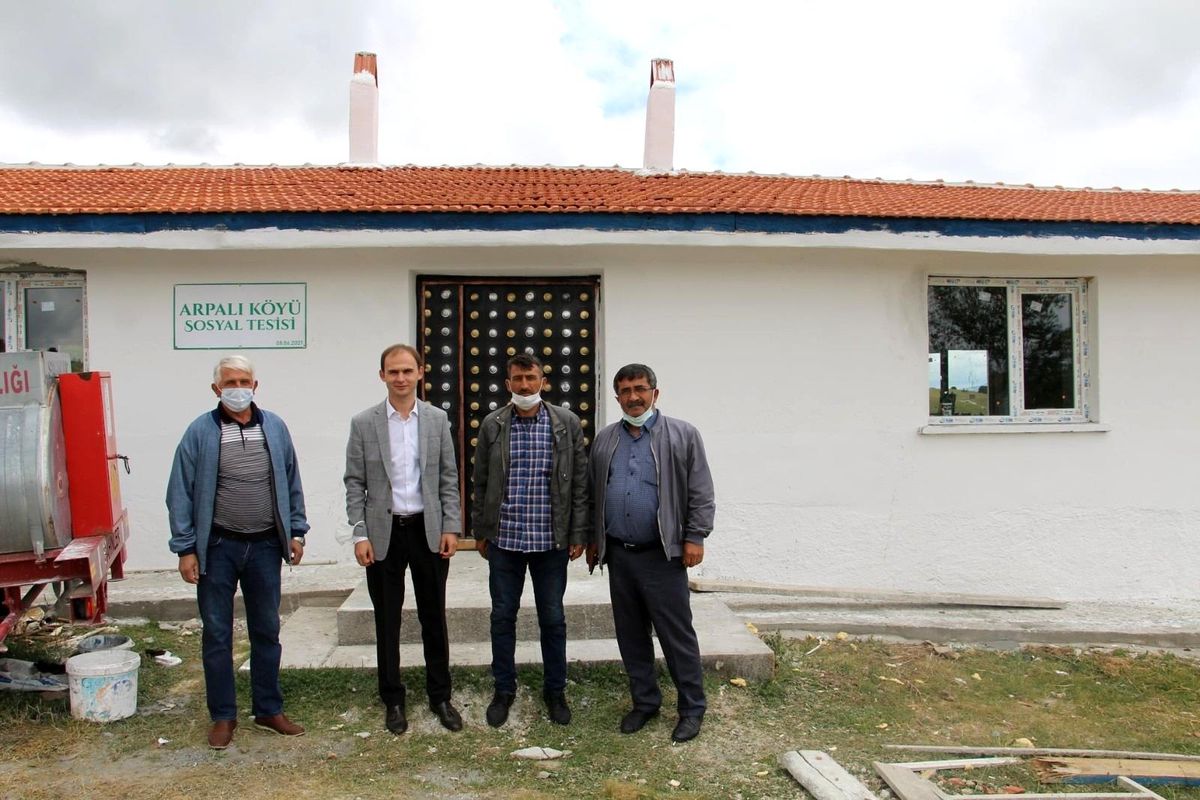 Arpalı köyüne çok amaçlı salon