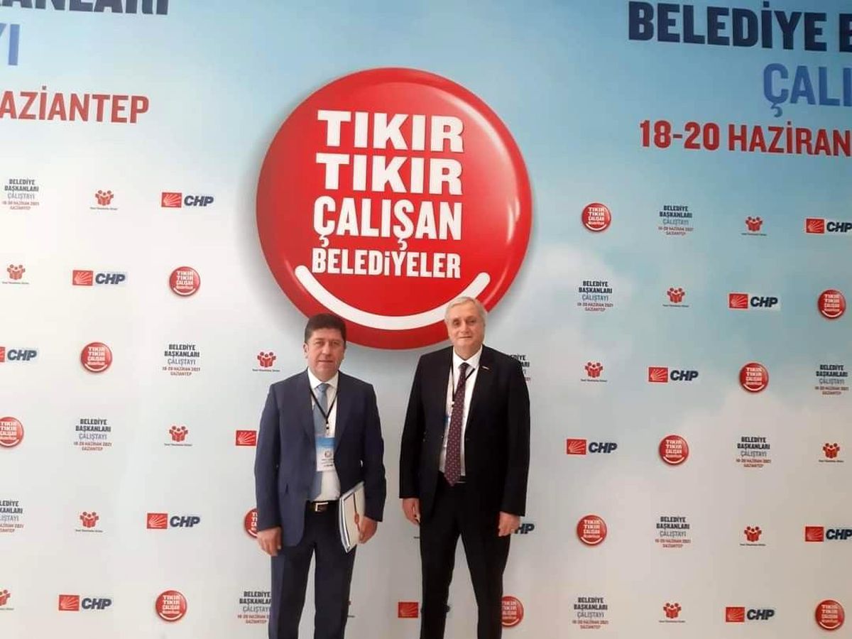 Başkan Bakkalcıoğlu Gaziantep\'te düzenlenen belediye başkanları çalıştayına katıldı