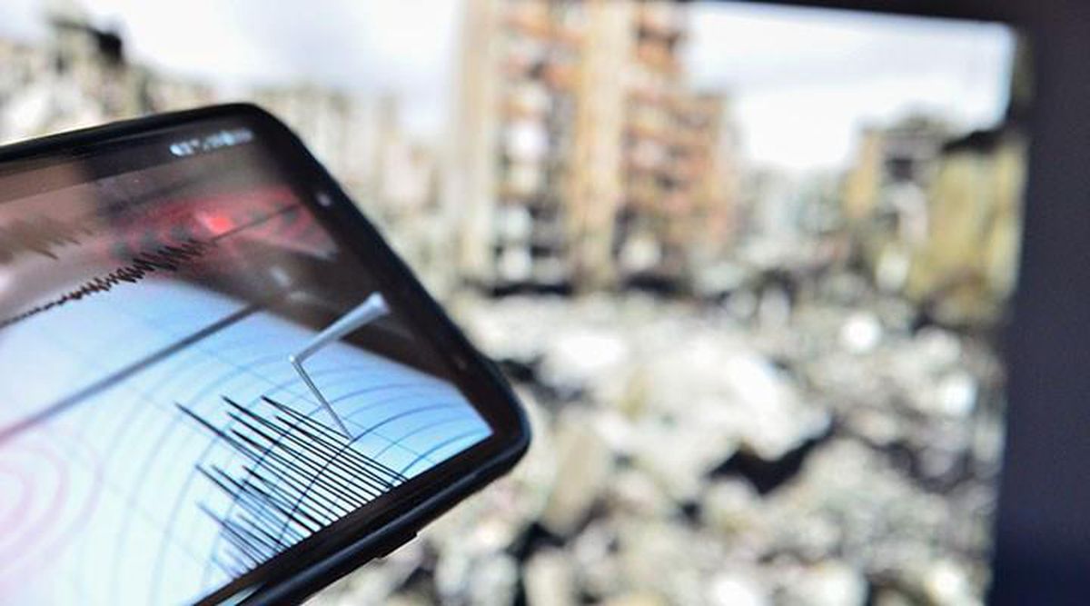 İstanbul\'un ardından Ege sallandı! Datça açıklarında 3.8 büyüklüğünde deprem